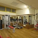 Beachfront With A Big Terrace - Beahost * بيبيوني