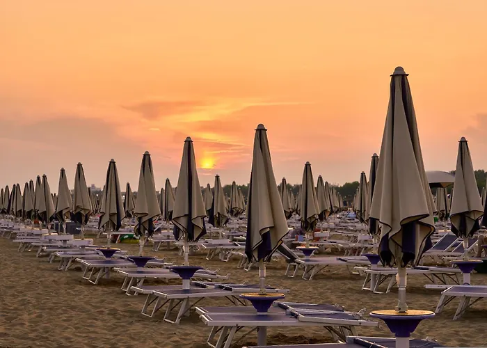 Apartment Beachfront With A Big Terrace - Beahost Bibione
