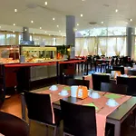 Beachfront With A Big Terrace - Beahost Apartamento Bibione