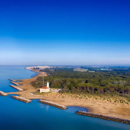 Beachfront With A Big Terrace - Beahost * Bibione