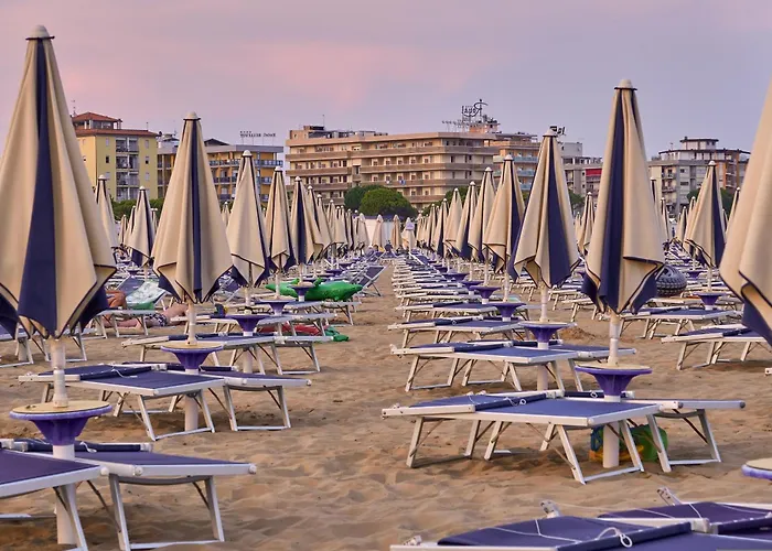 Beachfront With A Big Terrace - Beahost Appartamento *
